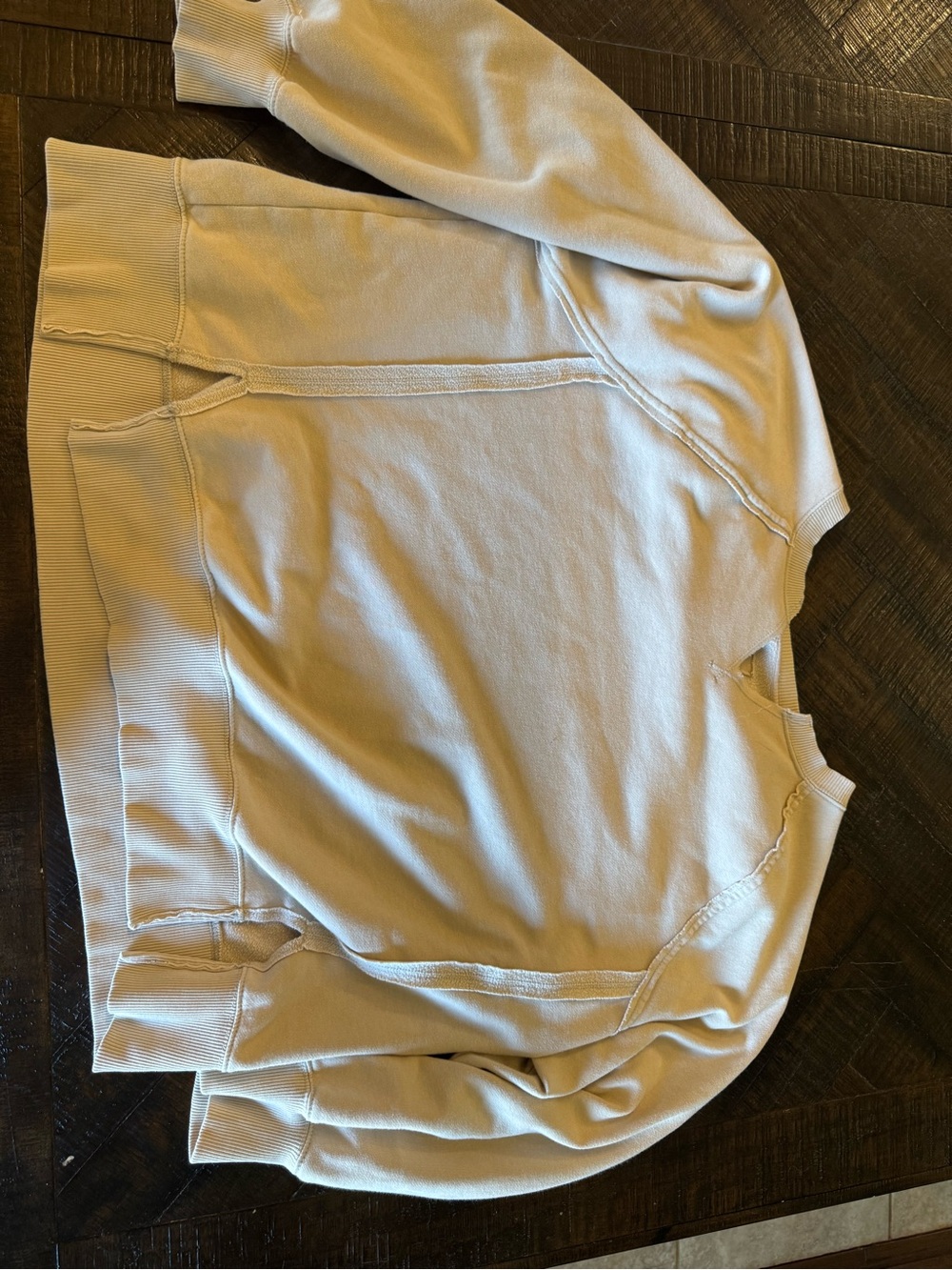 American Eagle Large Light Beige Crewneck Sweatshirt